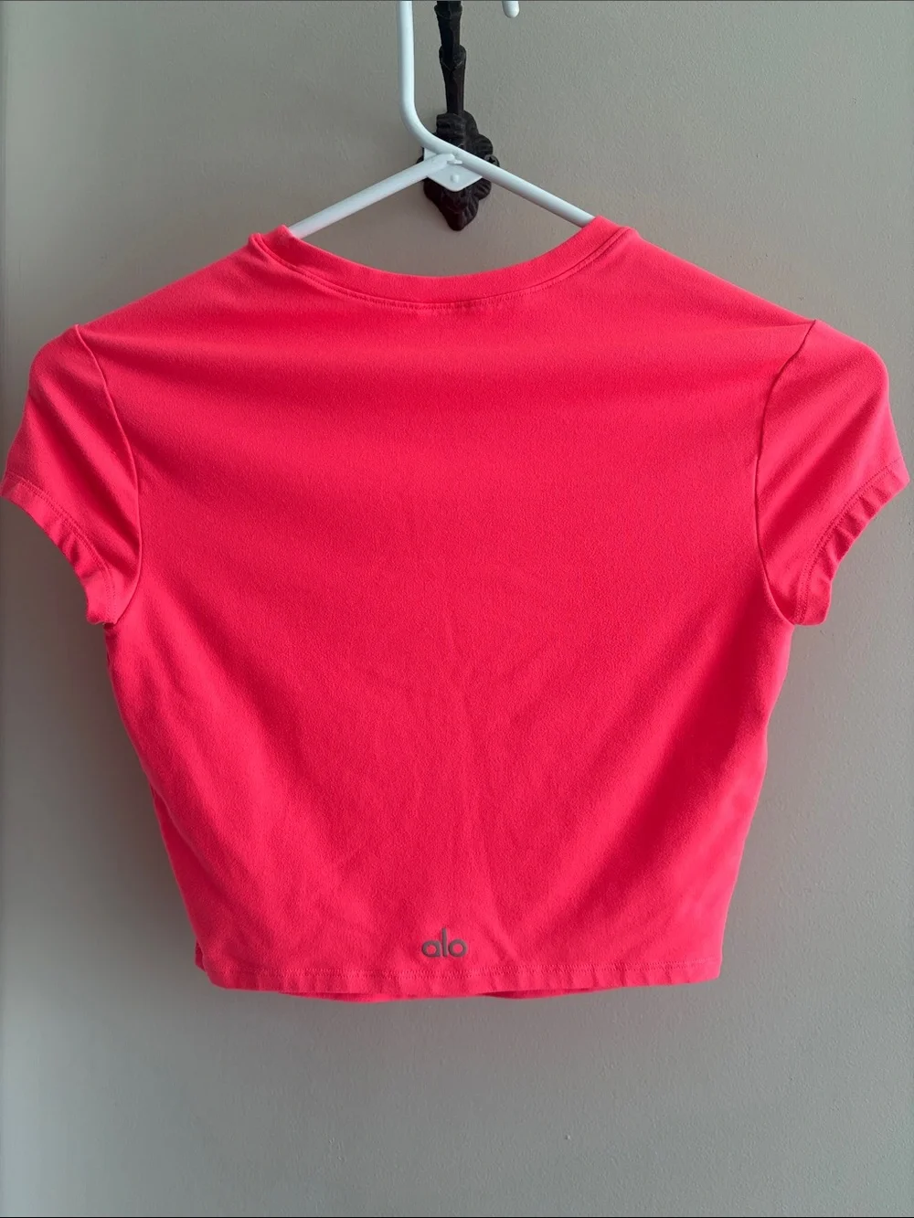 Alo Yoga Micro Short Sleeve Crop Tee Coral/Pink